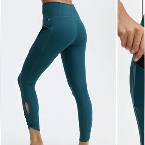 NWT Fabletics Women's Oasis High Waisted 7/8 Legging midnight wave